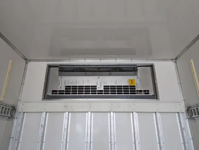 日野 デュトロ TPG-XZU712M(2WD)の写真17