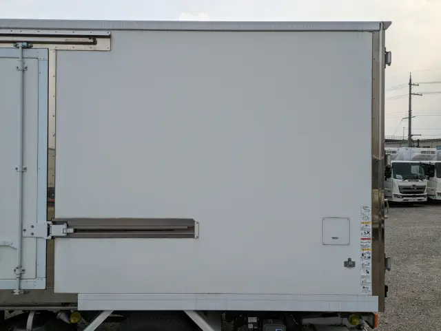 日野 デュトロ TPG-XZU712M(2WD)の写真23