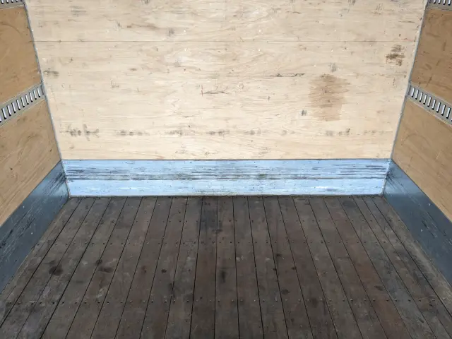 いすゞ フォワード TKG-FRR90S2(2WD)の写真18