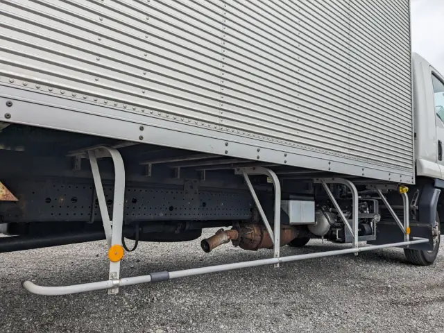 いすゞ フォワード TKG-FRR90S2(2WD)の写真35