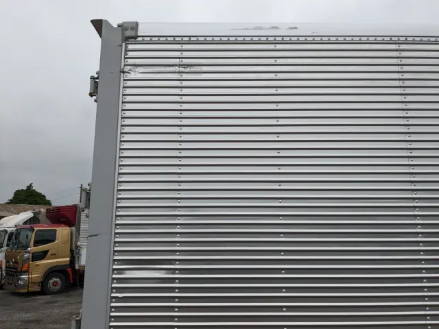 いすゞ フォワード TKG-FRR90S2(2WD)の写真47