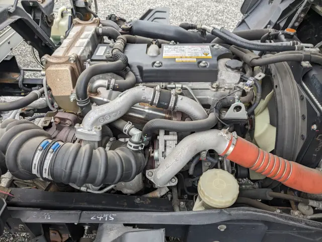 いすゞ フォワード TKG-FRR90S2(2WD)の写真48