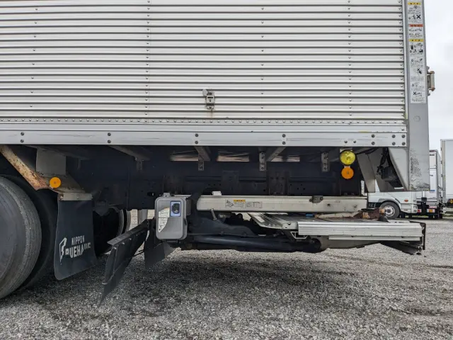 いすゞ フォワード TKG-FRR90S2(2WD)の写真48