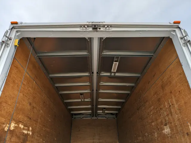 日野 レンジャー 2KG-FD2ABA(2WD)の写真12