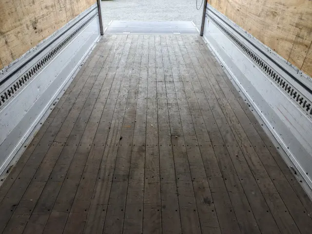 日野 レンジャー 2KG-FD2ABA(2WD)の写真17