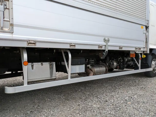 日野 レンジャー 2KG-FD2ABA(2WD)の写真32