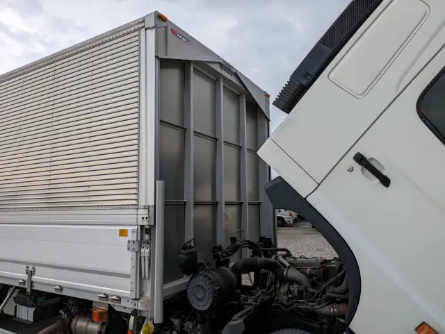 日野 レンジャー 2KG-FD2ABA(2WD)の写真48