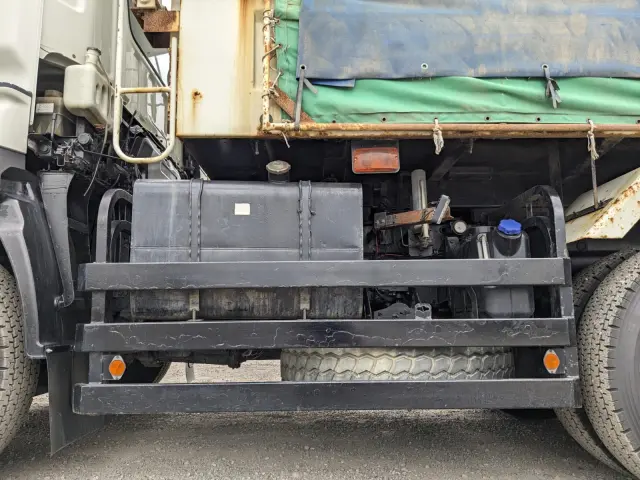 いすゞ ギガ QKG-CXZ77AT(6x4)の写真19