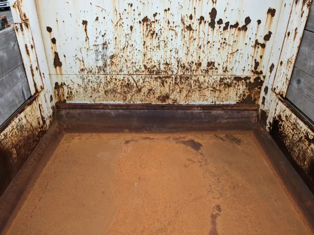 いすゞ ギガ QKG-CXZ77AT(6x4)の写真14