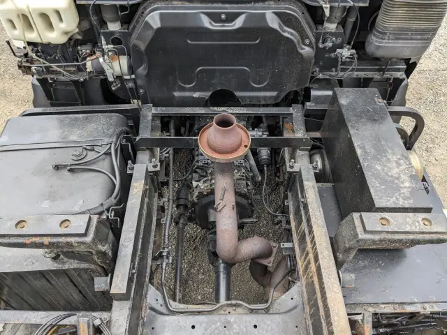 いすゞ ギガ QKG-CXZ77AT(6x4)の写真38