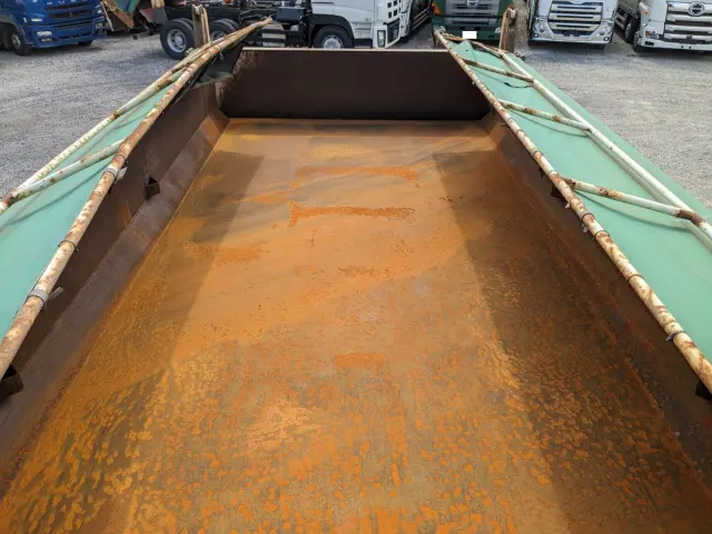 いすゞ ギガ QKG-CXZ77AT(6x4)の写真11