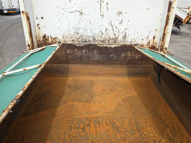 いすゞ ギガ QKG-CXZ77AT(6x4)の写真13