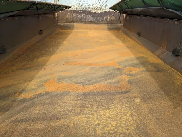 いすゞ ギガ QKG-CXZ77AT(6x4)の写真15