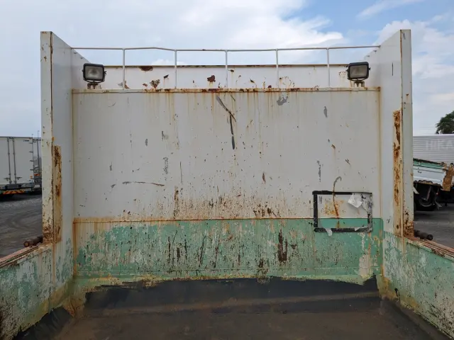 いすゞ ギガ QKG-CXZ77AT(6x4)の写真13