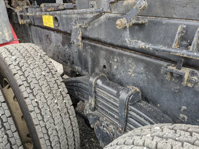 いすゞ ギガ QKG-CXZ77AT(6x4)の写真27