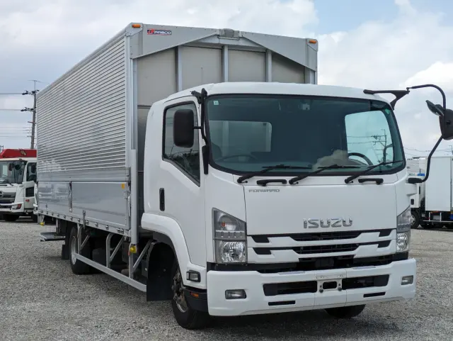 いすゞ フォワード 2PG-FRR90S2(2WD)の写真3
