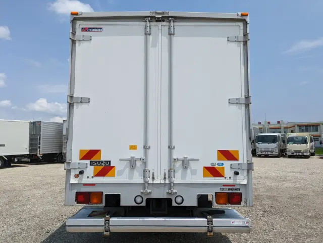 いすゞ フォワード 2PG-FRR90S2(2WD)の写真10