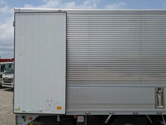 いすゞ フォワード 2PG-FRR90S2(2WD)の写真29