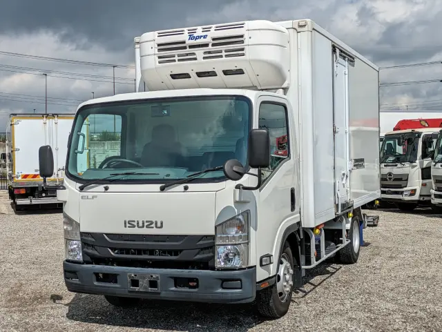 いすゞ エルフ TPG-NPR85AN(2WD)の写真1