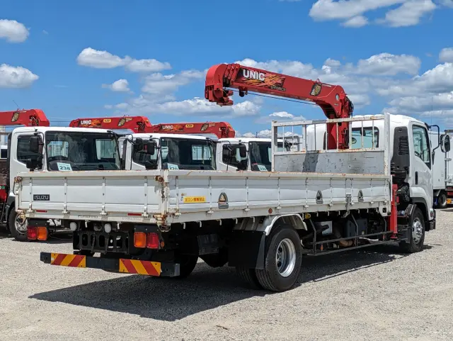 いすゞ フォワード 2PG-FRR90S1(2WD)の写真8