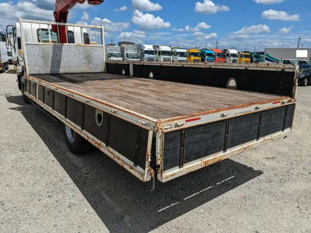 いすゞ フォワード 2PG-FRR90S1(2WD)の写真16