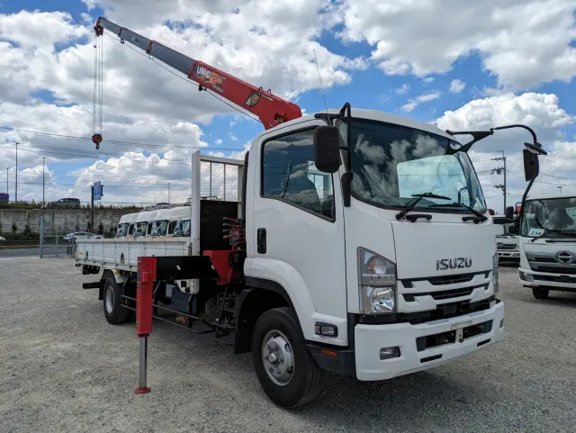 いすゞ フォワード 2PG-FRR90S1(2WD)の写真18