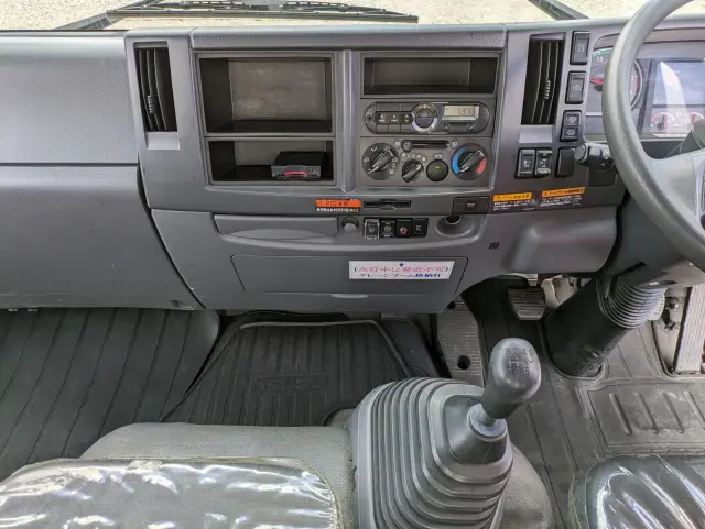 いすゞ フォワード 2PG-FRR90S1(2WD)の写真38