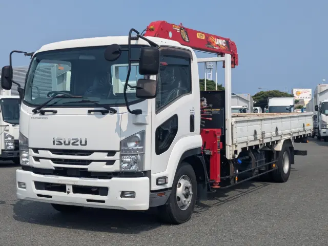 いすゞ フォワード 2PG-FRR90S1(2WD)の写真1