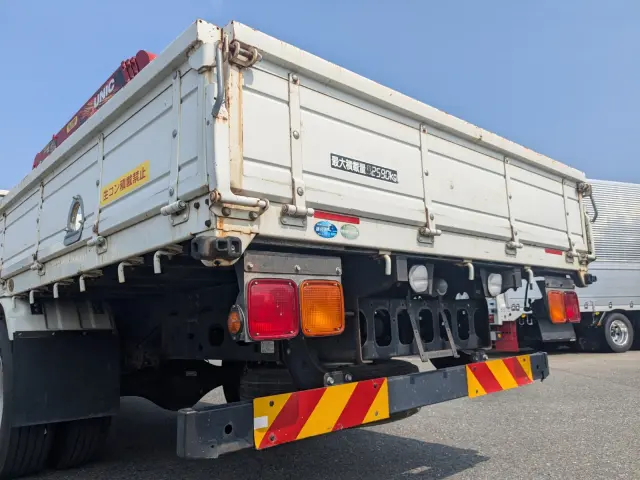 いすゞ フォワード 2PG-FRR90S1(2WD)の写真7