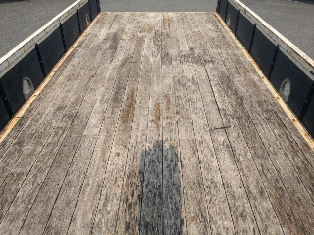 いすゞ フォワード 2PG-FRR90S1(2WD)の写真14