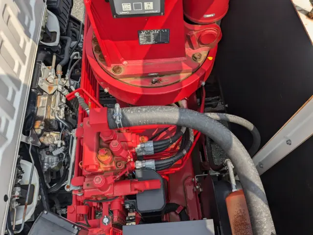 いすゞ フォワード 2PG-FRR90S1(2WD)の写真25