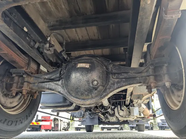 いすゞ フォワード 2PG-FRR90S1(2WD)の写真30