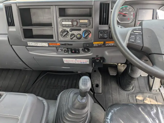 いすゞ フォワード 2PG-FRR90S1(2WD)の写真42