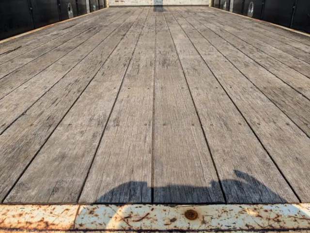 いすゞ フォワード 2PG-FRR90S1(2WD)の写真11