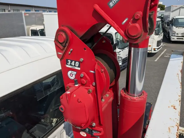 いすゞ フォワード 2PG-FRR90S1(2WD)の写真23