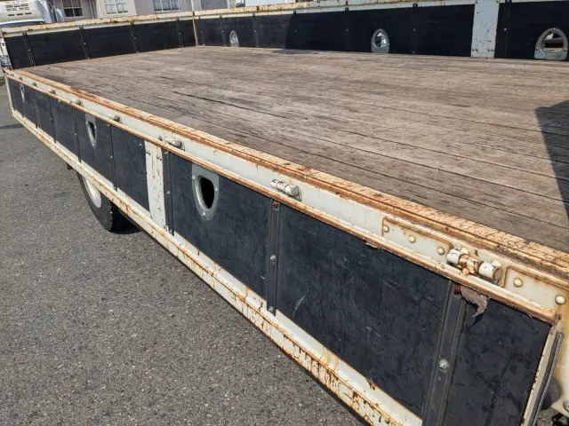 いすゞ フォワード 2PG-FRR90S1(2WD)の写真30