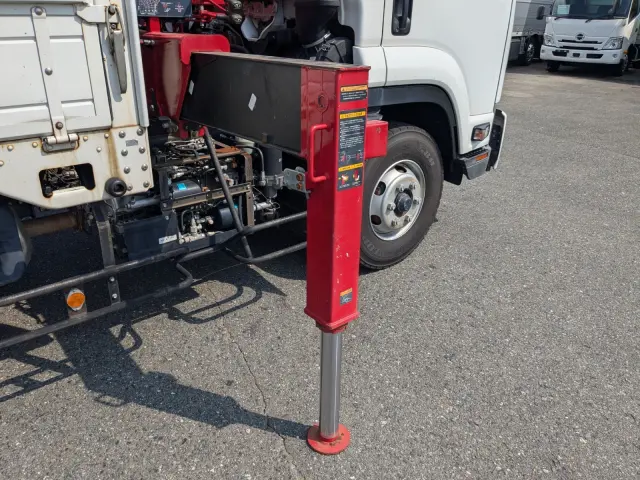 いすゞ フォワード 2PG-FRR90S1(2WD)の写真31