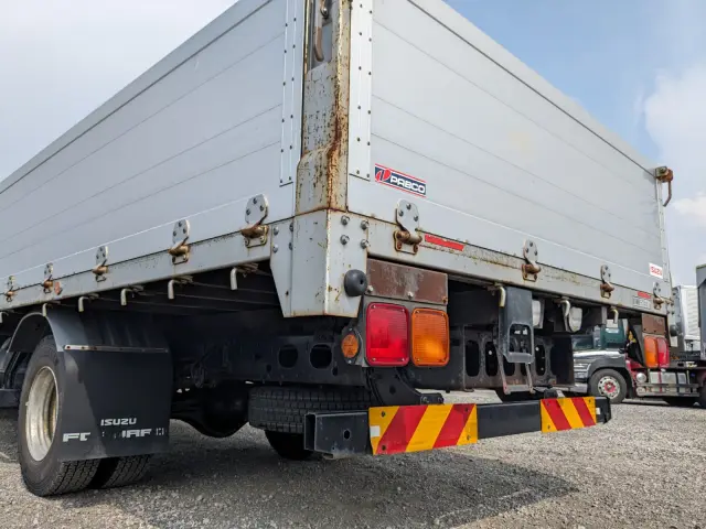 いすゞ フォワード TKG-FRR90S1(2WD)の写真8