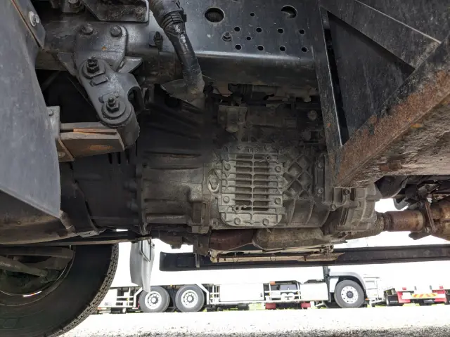 いすゞ フォワード TKG-FRR90S1(2WD)の写真19