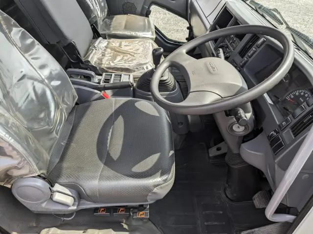 いすゞ フォワード TKG-FRR90S1(2WD)の写真28