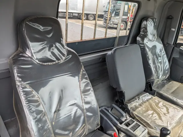 いすゞ フォワード TKG-FRR90S1(2WD)の写真30