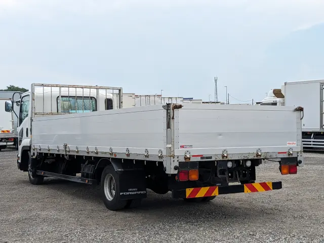いすゞ フォワード TKG-FRR90S1(2WD)の写真3