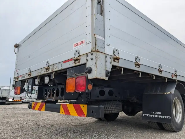 いすゞ フォワード TKG-FRR90S1(2WD)の写真6