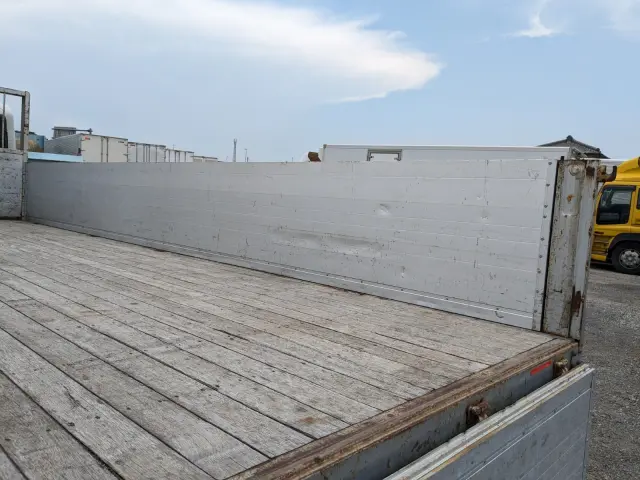 いすゞ フォワード TKG-FRR90S1(2WD)の写真14