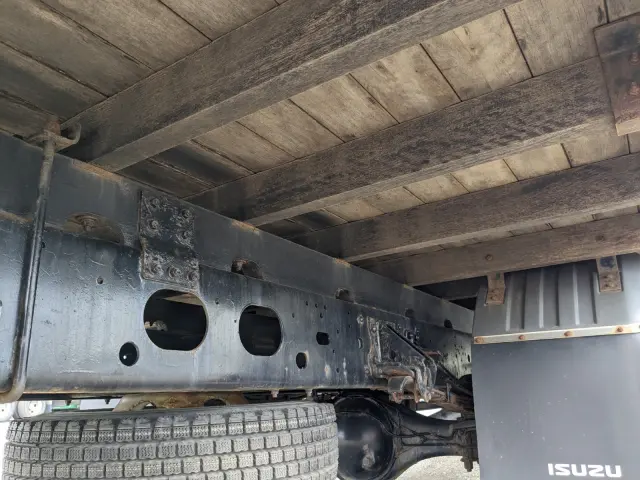 いすゞ フォワード TKG-FRR90S1(2WD)の写真24