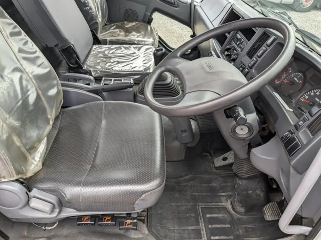いすゞ フォワード TKG-FRR90S1(2WD)の写真27