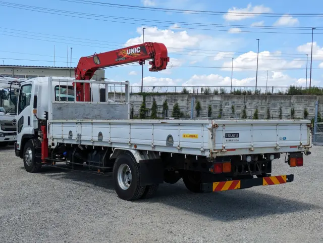 いすゞ フォワード 2PG-FRR90S1(2WD)の写真6