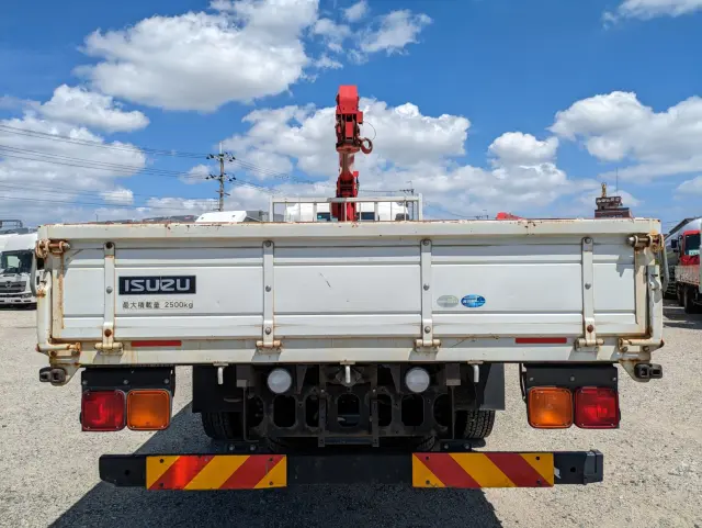 いすゞ フォワード 2PG-FRR90S1(2WD)の写真10