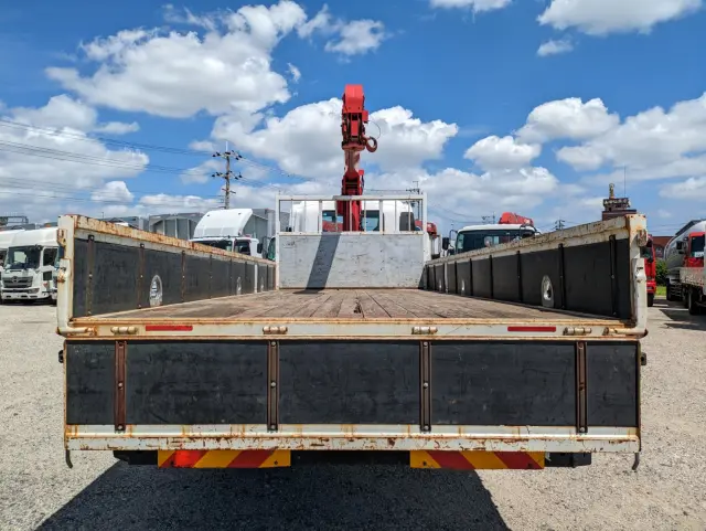 いすゞ フォワード 2PG-FRR90S1(2WD)の写真11