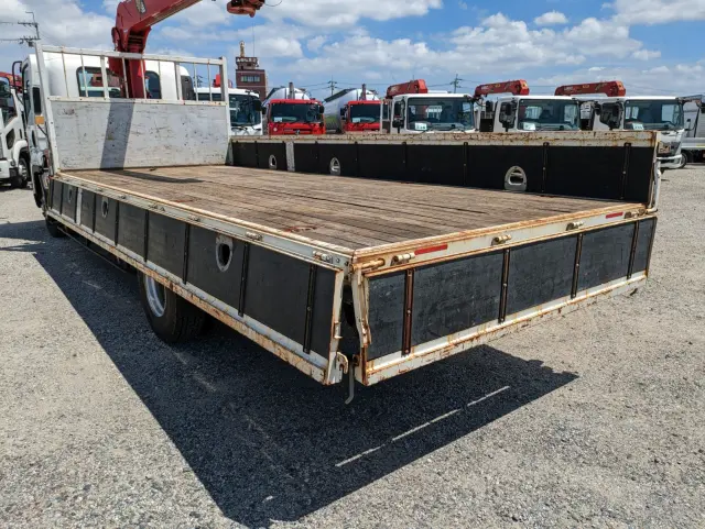 いすゞ フォワード 2PG-FRR90S1(2WD)の写真16